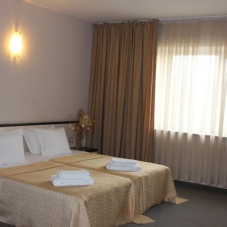 Kendros Hotel Plovdiv Kamer foto