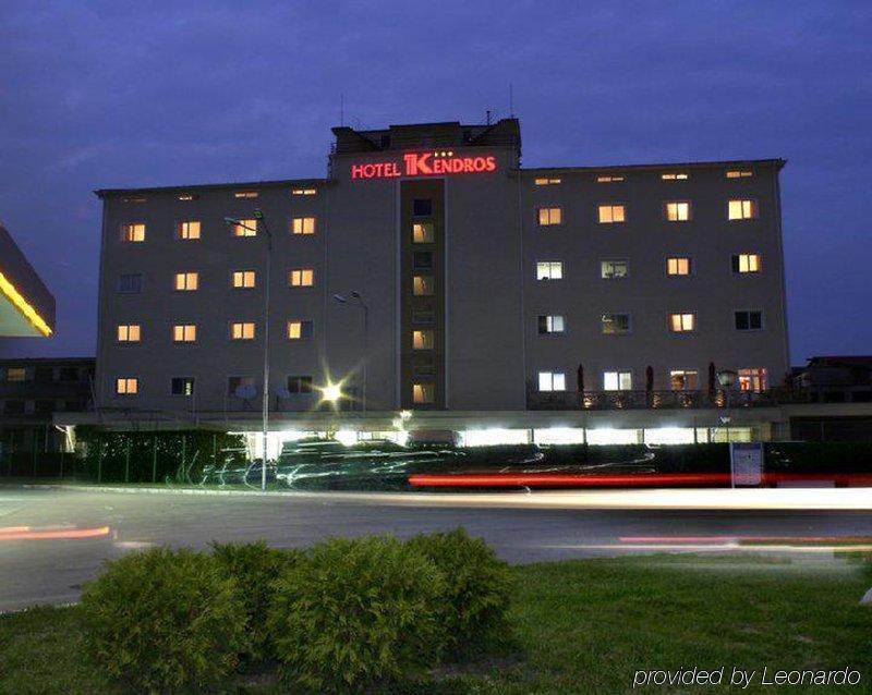 Kendros Hotel Plovdiv Buitenkant foto