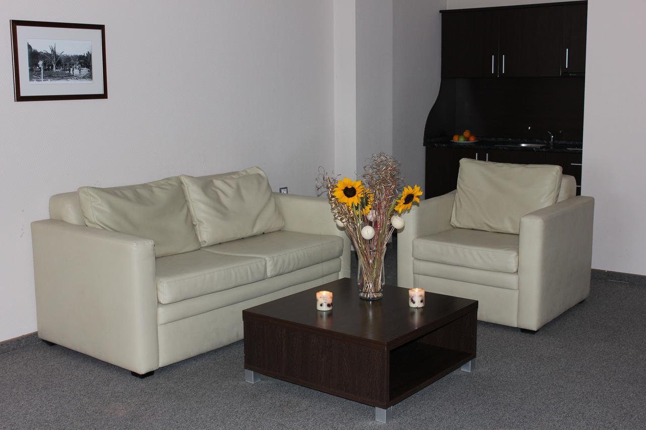 Kendros Hotel Plovdiv Buitenkant foto