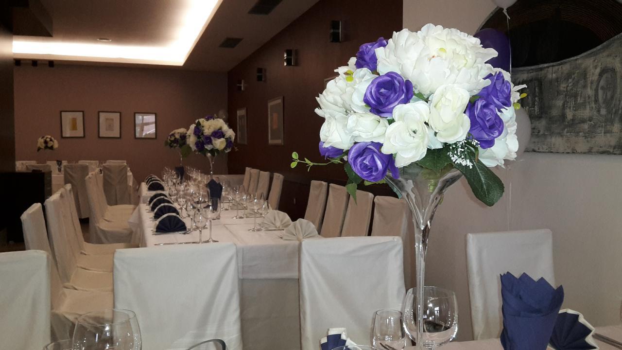 Kendros Hotel Plovdiv Buitenkant foto