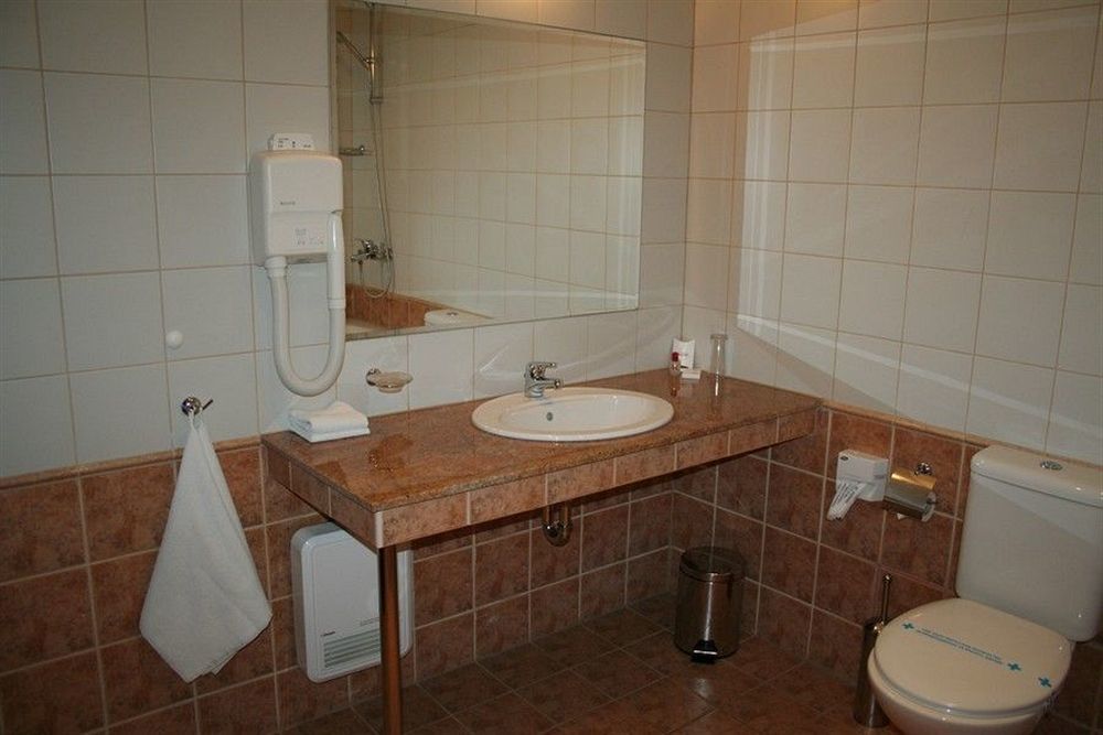 Kendros Hotel Plovdiv Buitenkant foto